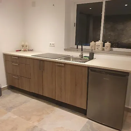 Vista Πανσιόν 4*